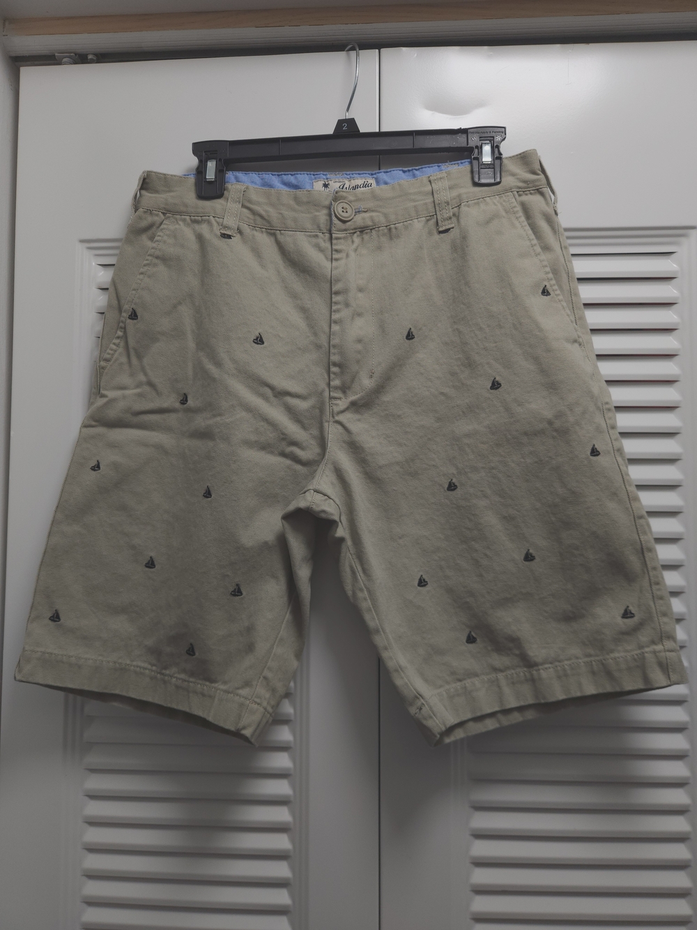 Islandia Clothing Co Men’s Khaki Sailboat Print Shorts Size 34 Casual Preppy